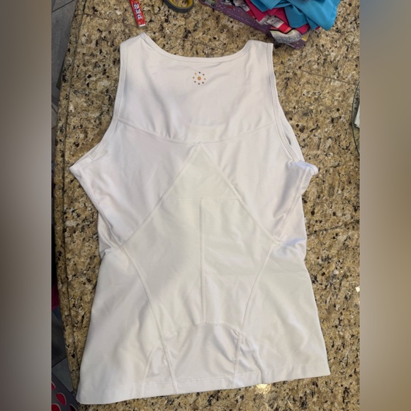 CopperLIFE NEW Women's White Tank Top 2XL XXL - Picture 2 of 3